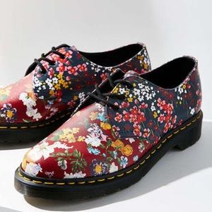 Dr Marten Floral boots